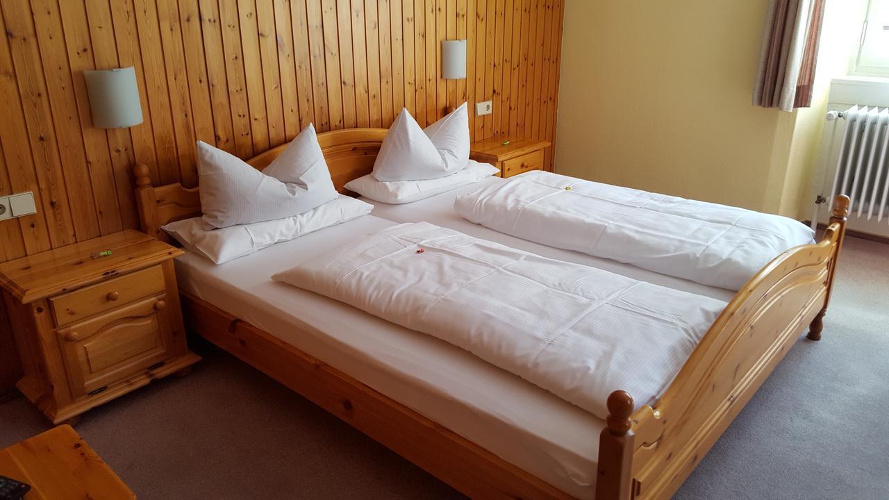 Schwarzwaldgasthof Baren Hotel Titisee-Neustadt Luaran gambar