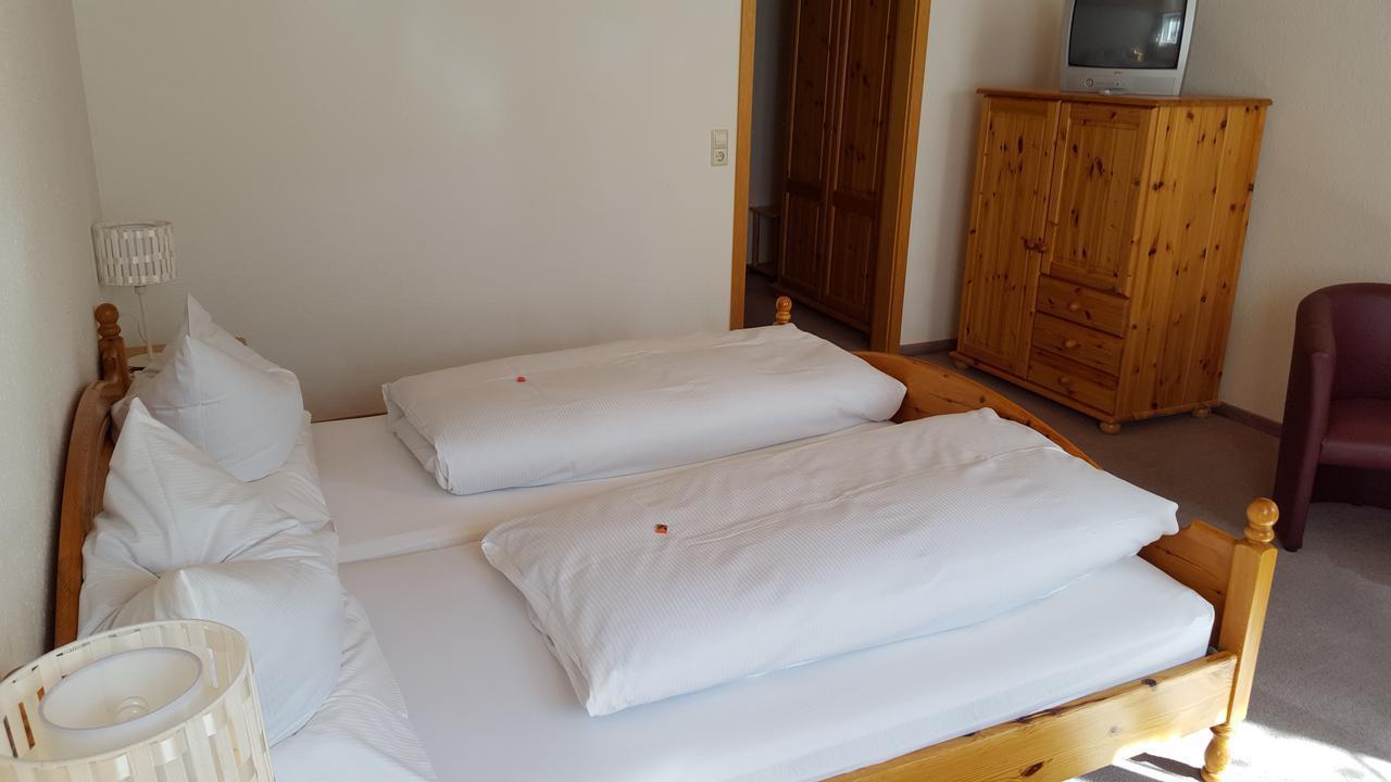 Schwarzwaldgasthof Baren Hotel Titisee-Neustadt Luaran gambar