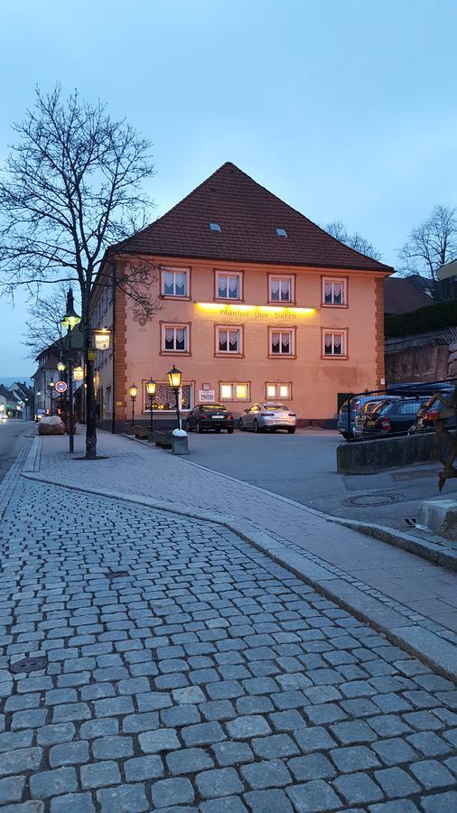Schwarzwaldgasthof Baren Hotel Titisee-Neustadt Luaran gambar